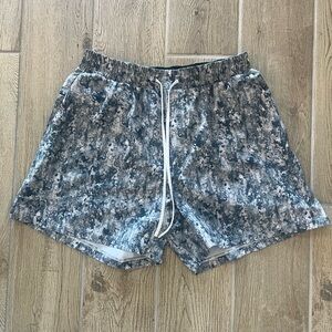 Lululemon Men’s Swim Trunks